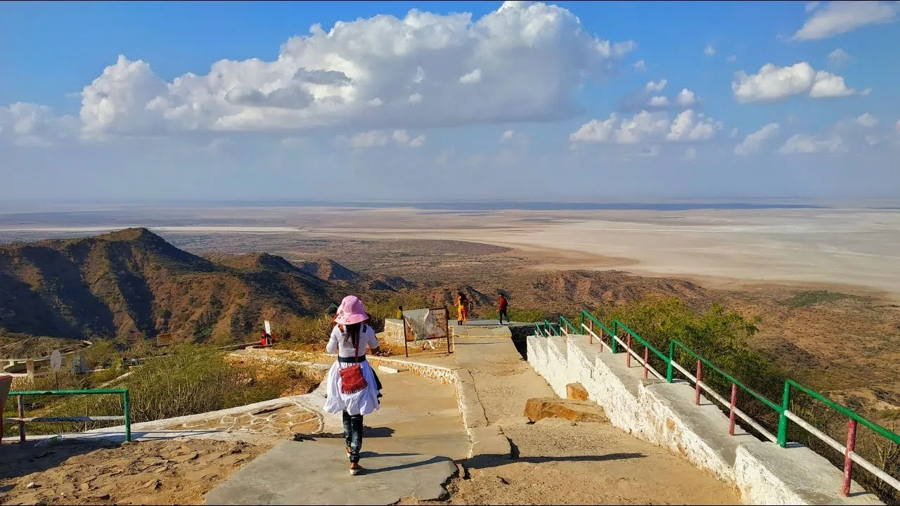 The Magnetic Hill road illusion in Kutch Gujarat
